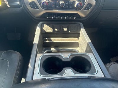 2019 GMC Sierra 3500HD Crew Cab Long Box 4-Wheel Drive Denali