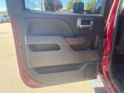 2019 GMC Sierra 3500HD Crew Cab Long Box 4-Wheel Drive Denali