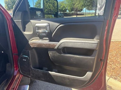 2019 GMC Sierra 3500HD Crew Cab Long Box 4-Wheel Drive Denali