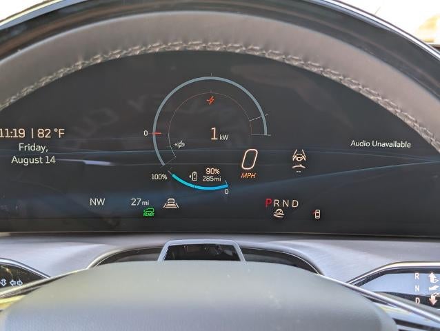 2027 Cadillac VISTIQ Luxury