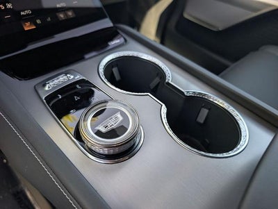 2027 Cadillac VISTIQ Luxury