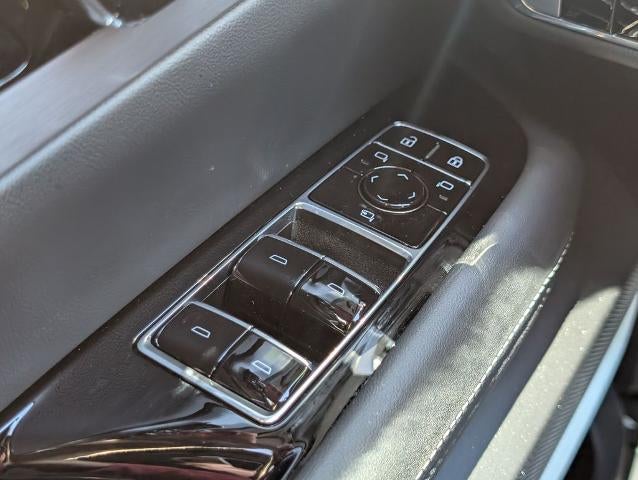 2027 Cadillac VISTIQ Luxury