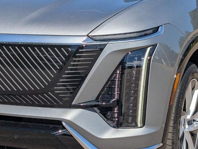 2027 Cadillac VISTIQ Luxury