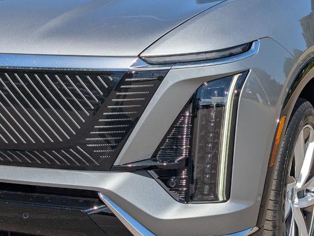 2027 Cadillac VISTIQ Luxury