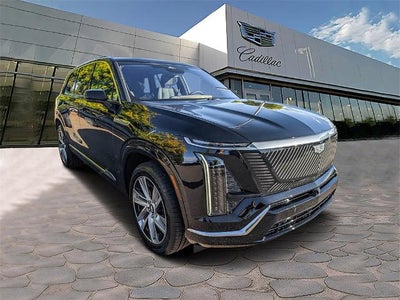 2026 Cadillac VISTIQ Luxury
