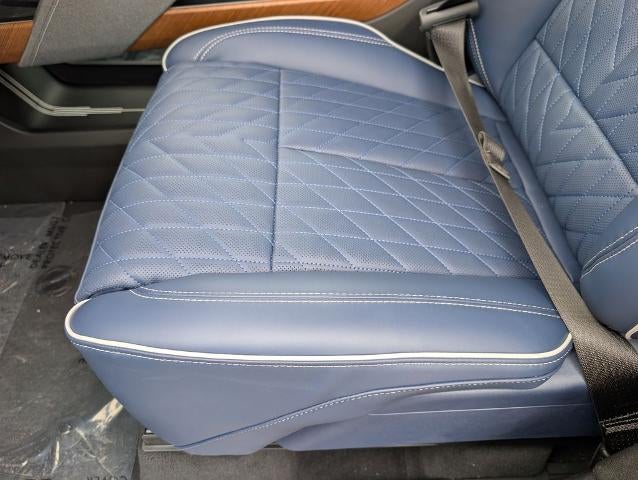 2026 Cadillac VISTIQ Premium Luxury