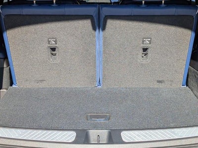2026 Cadillac VISTIQ Premium Luxury