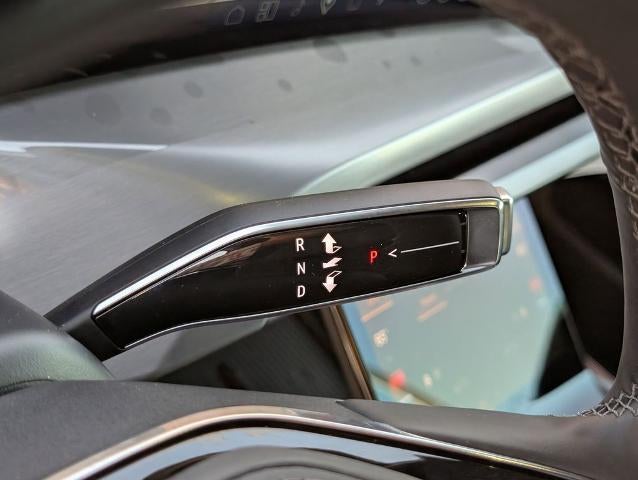 2026 Cadillac VISTIQ Premium Luxury