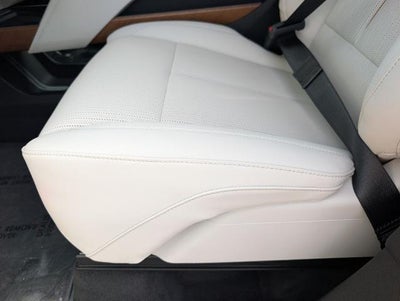 2027 Cadillac VISTIQ Sport