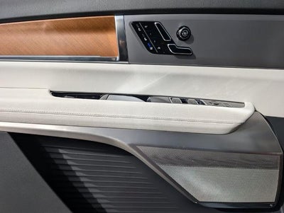 2027 Cadillac VISTIQ Sport