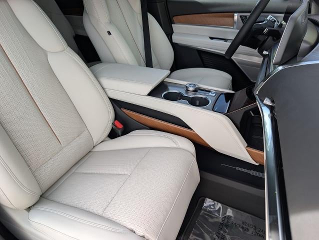2027 Cadillac VISTIQ Sport