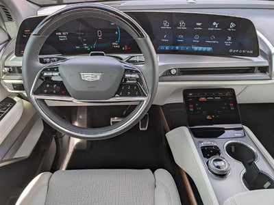 2026 Cadillac VISTIQ Sport