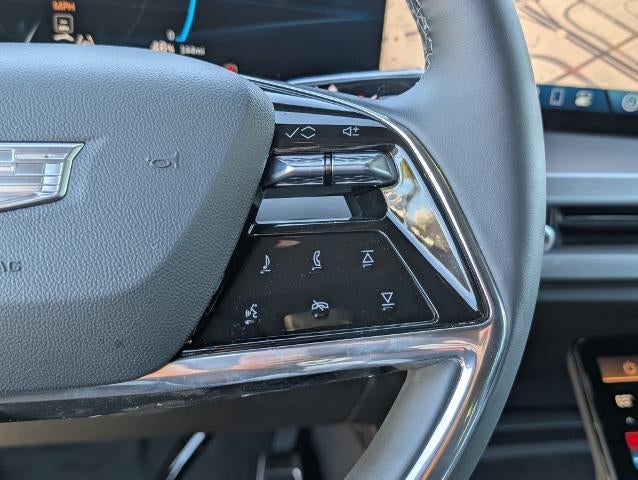 2027 Cadillac VISTIQ Sport