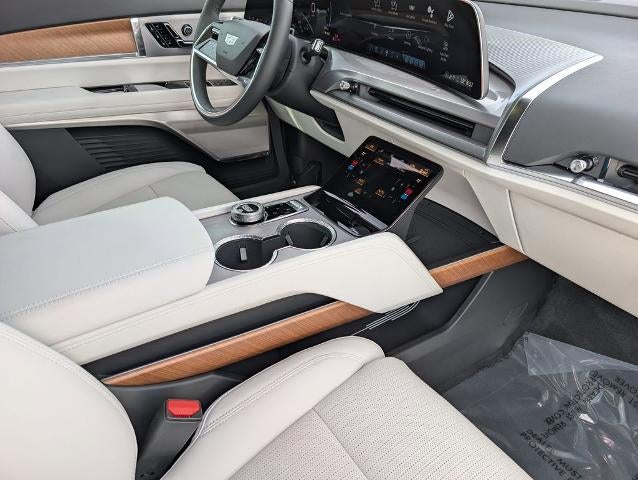 2026 Cadillac VISTIQ Sport