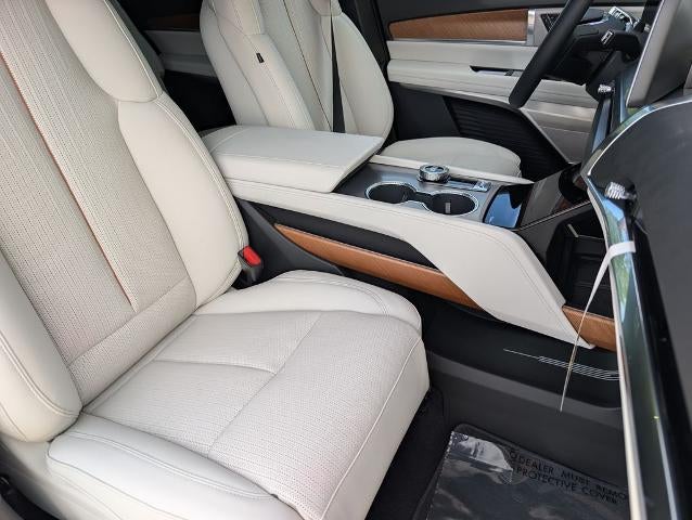2027 Cadillac VISTIQ Sport