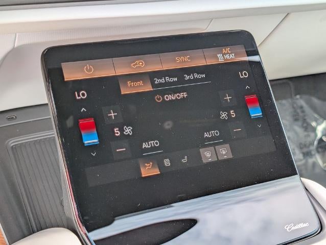 2027 Cadillac VISTIQ Sport