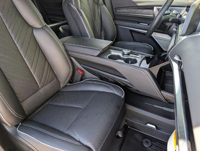2026 Cadillac VISTIQ Platinum