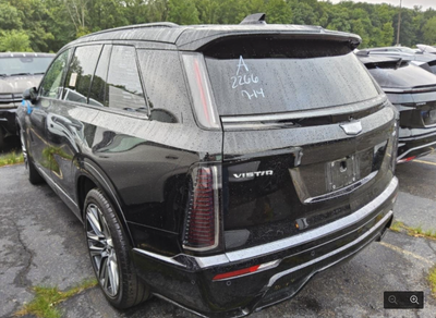 2026 Cadillac VISTIQ Platinum