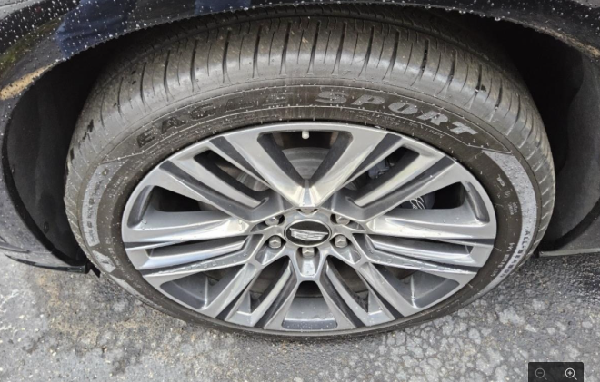 2026 Cadillac VISTIQ Platinum