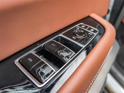 2026 Cadillac VISTIQ Platinum