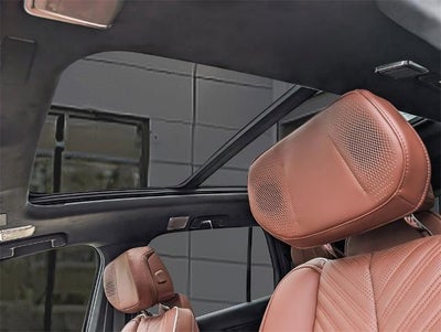 2026 Cadillac VISTIQ Platinum