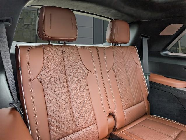 2026 Cadillac VISTIQ Platinum