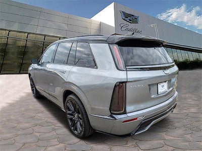 2026 Cadillac VISTIQ Platinum