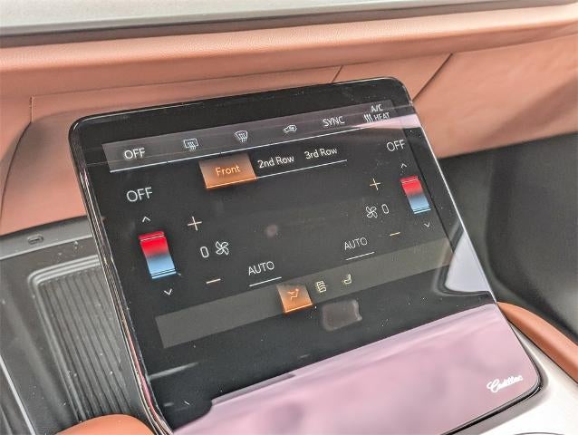 2026 Cadillac VISTIQ Platinum