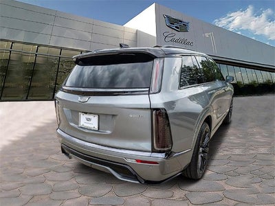 2026 Cadillac VISTIQ Platinum