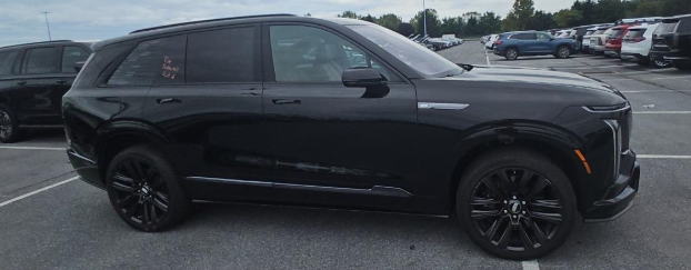 2026 Cadillac VISTIQ Platinum