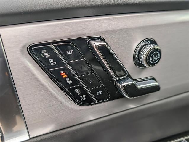 2026 Cadillac VISTIQ Platinum