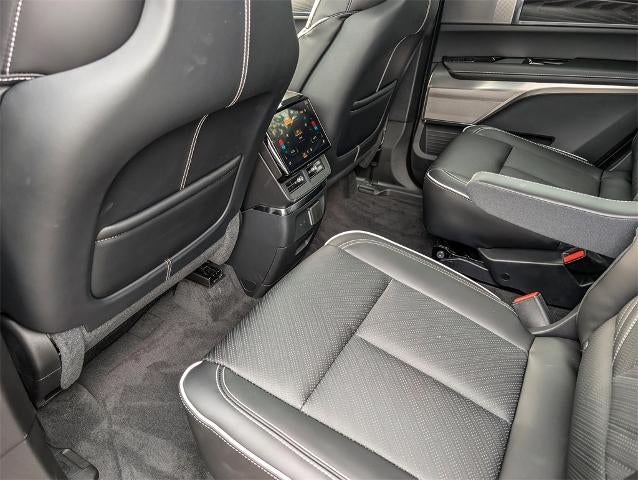 2026 Cadillac VISTIQ Platinum