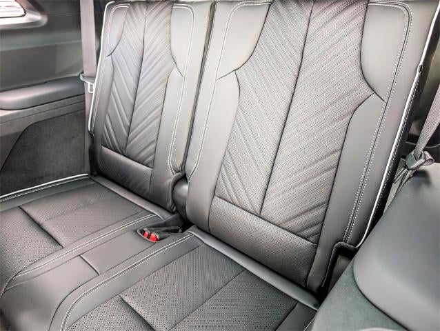 2026 Cadillac VISTIQ Platinum