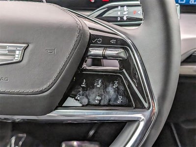 2026 Cadillac VISTIQ Platinum