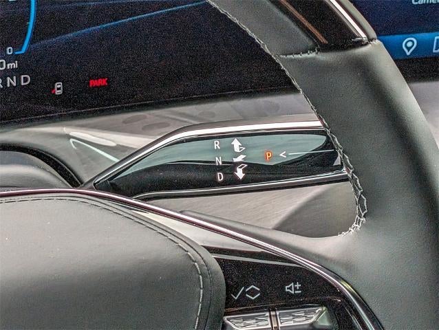 2026 Cadillac VISTIQ Platinum