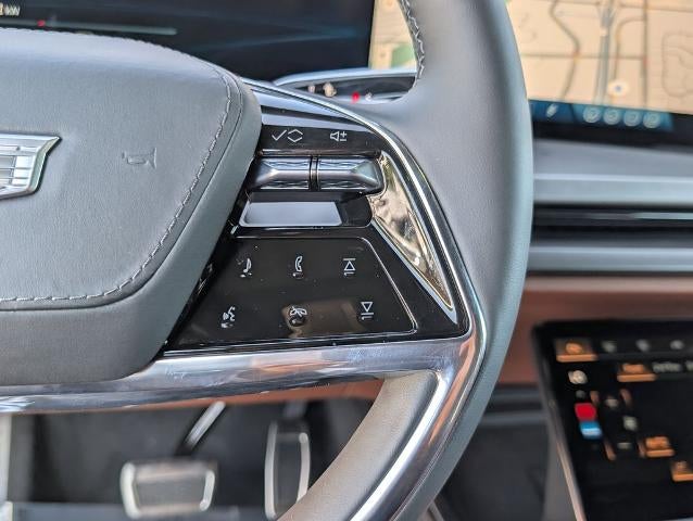 2026 Cadillac VISTIQ Platinum