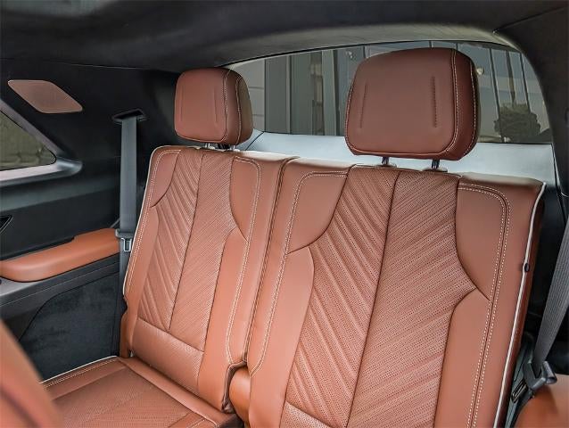 2026 Cadillac VISTIQ Platinum