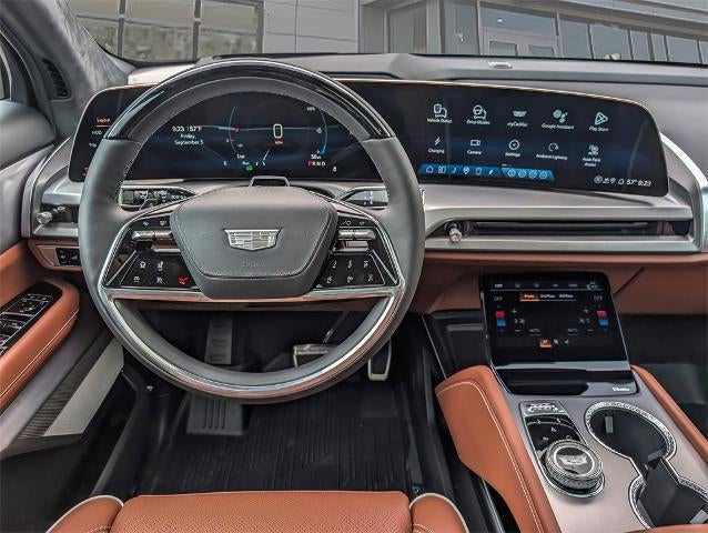 2026 Cadillac VISTIQ Platinum