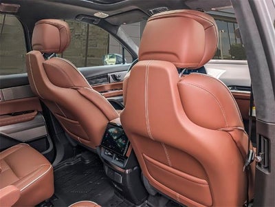 2026 Cadillac VISTIQ Platinum