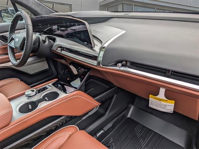 2026 Cadillac VISTIQ Platinum