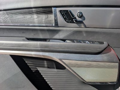 2026 Cadillac VISTIQ Platinum