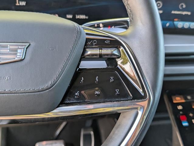 2026 Cadillac VISTIQ Platinum