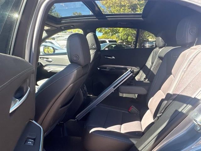 2024 Cadillac XT4 AWD Premium Luxury