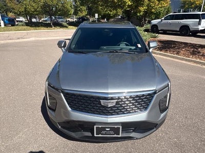 2024 Cadillac XT4 AWD Premium Luxury