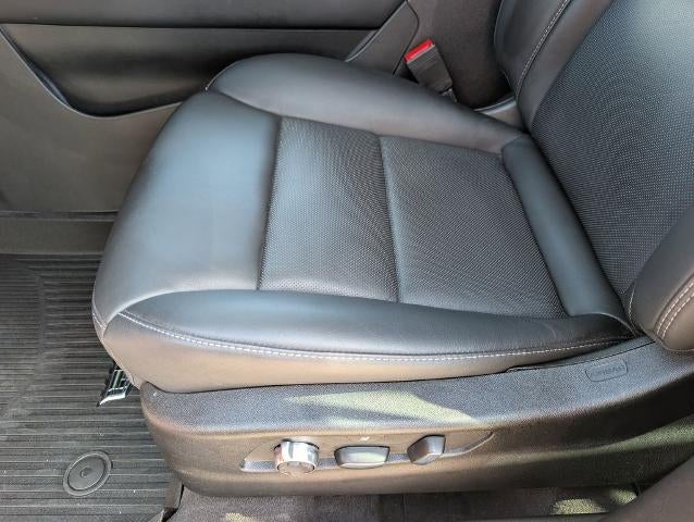 2025 Cadillac XT4 AWD 4dr Premium Luxury