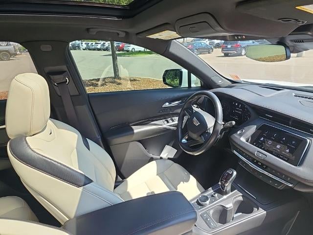 2023 Cadillac XT4 AWD Sport