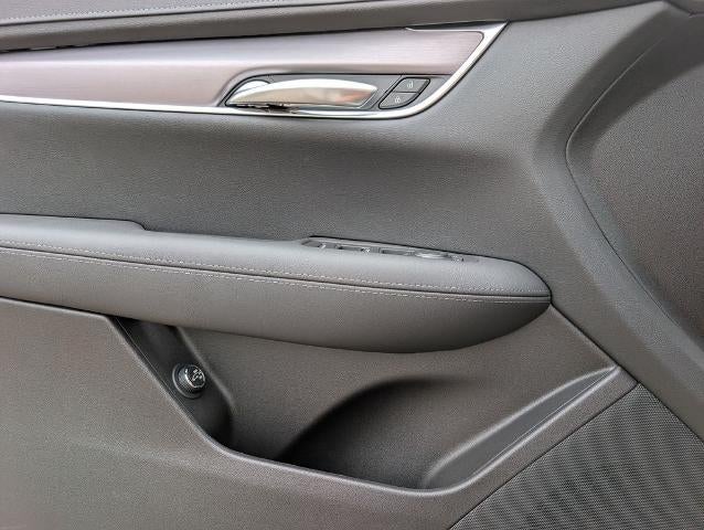 2026 Cadillac XT5 FWD Luxury