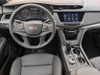 2026 Cadillac XT5 FWD Luxury