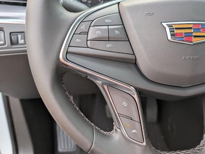 2026 Cadillac XT5 FWD Luxury
