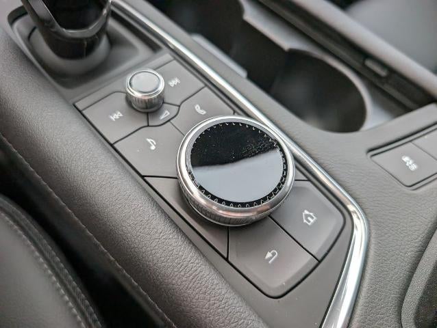 2026 Cadillac XT5 FWD Luxury